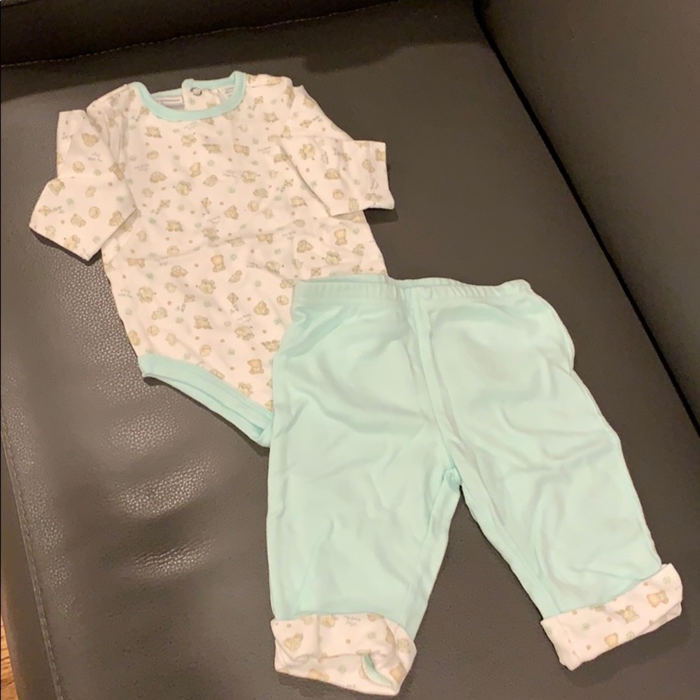 NEW w.o tags: First Impressions 2 piece set. 3-6 m